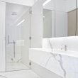 1ef8076ea8b7d7f1f9809f7a83c1a30f--modern-marble-bathroom-white-bathrooms