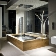 dusche-ideen-bad-regendusche-badewanne-modern-design-glaswand-teppich