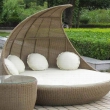 amazing-of-outdoor-patio-daybed-with-furniture-comfortable-round-wicker-outdoor-daybed-for-patio