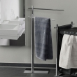 Handtuchhalter: Stilvolle Badezimmer-Garnitur Aus Verchromtem Badezimmer Handtuchhalter