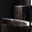 modern-bathroom-design-dark-marble