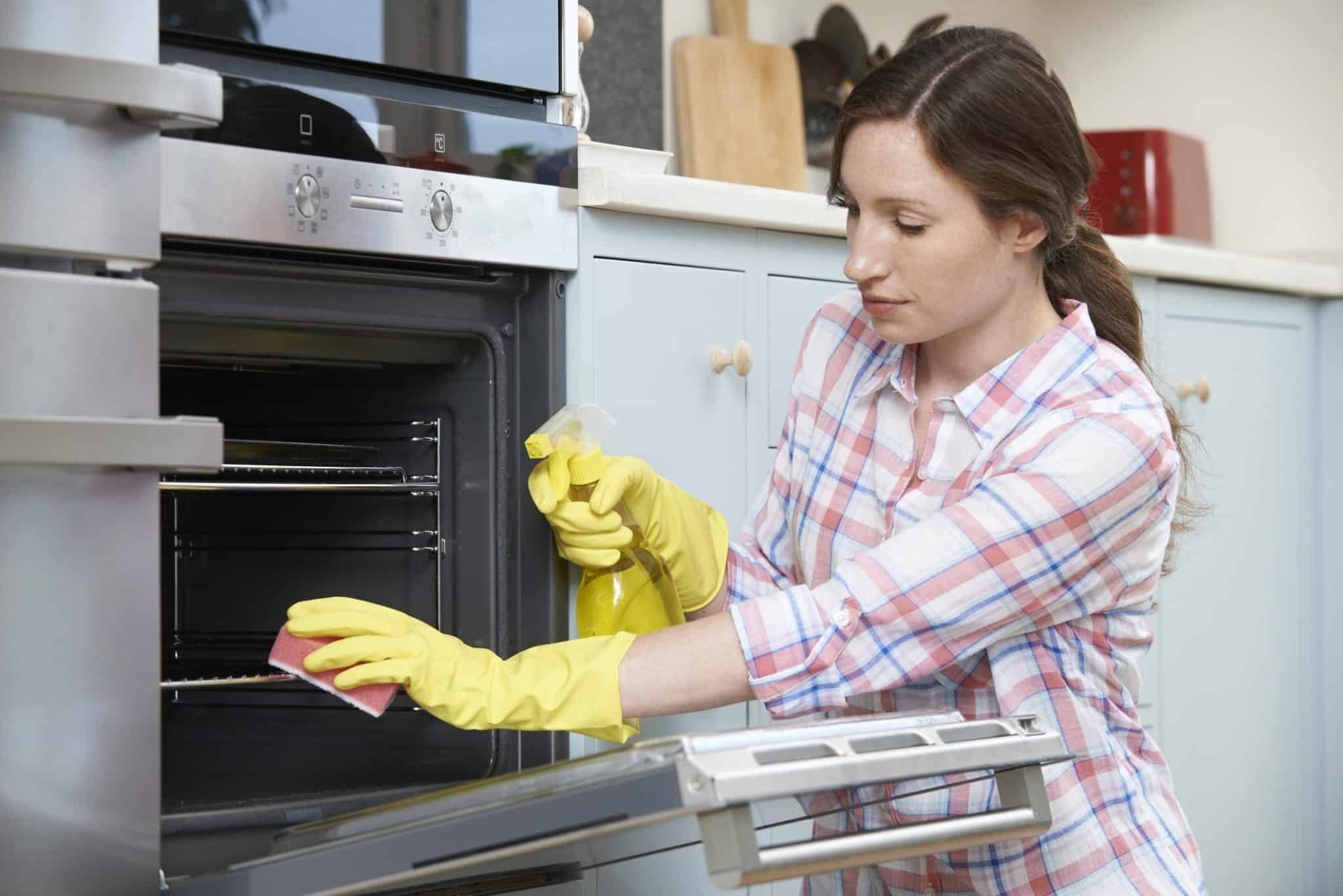 Kako očistimo različne kuhinjske površine?