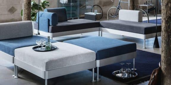Moderno, modularno, fleksibilno: oblikovalska ikona Tom Dixon je za Ikeo razvil kavč, kot ga še niste videli