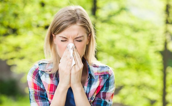 Zdrava hiša brez cvetnega prahu: Prezračevalni sistem je najboljša rešitev za alergike