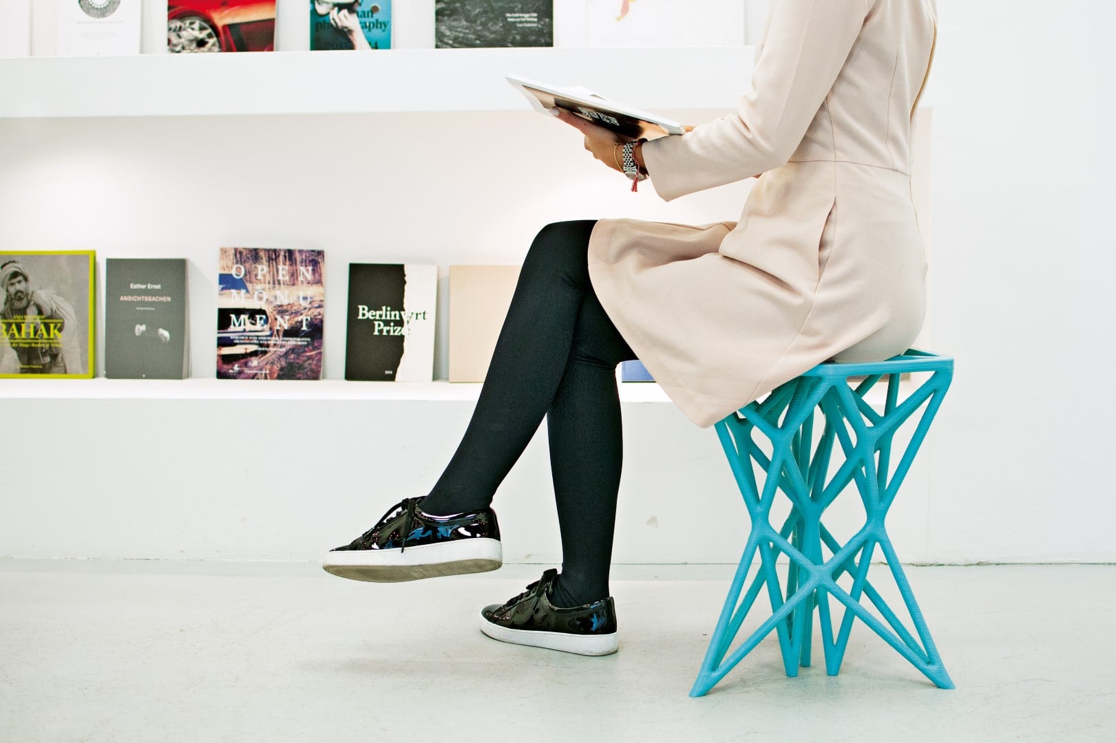 Pohištvo iz 3D tiskalnikov je prihodnost: Do novega stola s pritiskom na gumb