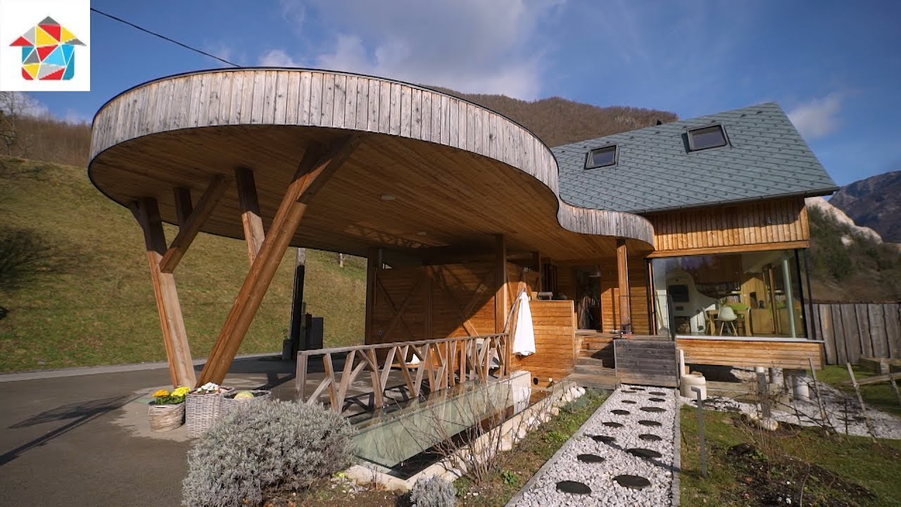Hiša v Kamniku: kjer sodobnost spoštuje tradicionalne vrednote