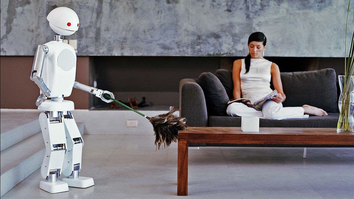 Ali hišni roboti pomenijo konec gospodinjskih opravil?