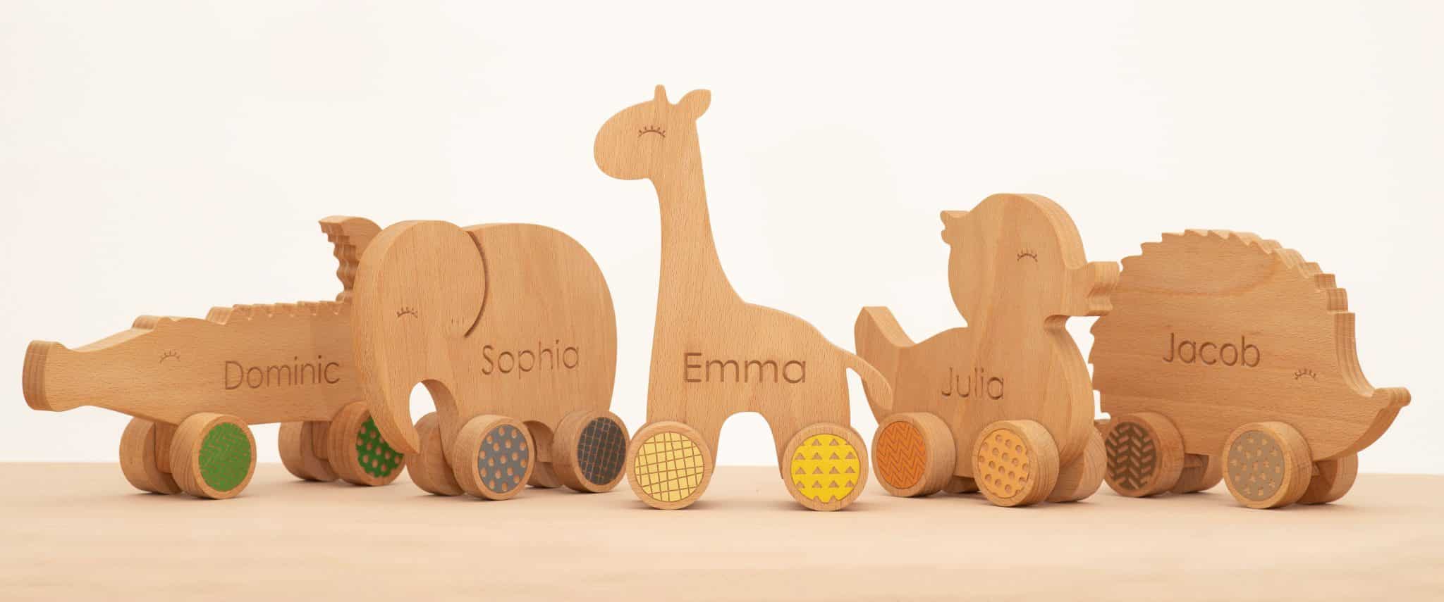 Little Pine Toys: lesene igrače, ki rišejo nasmehe na otroške obraze