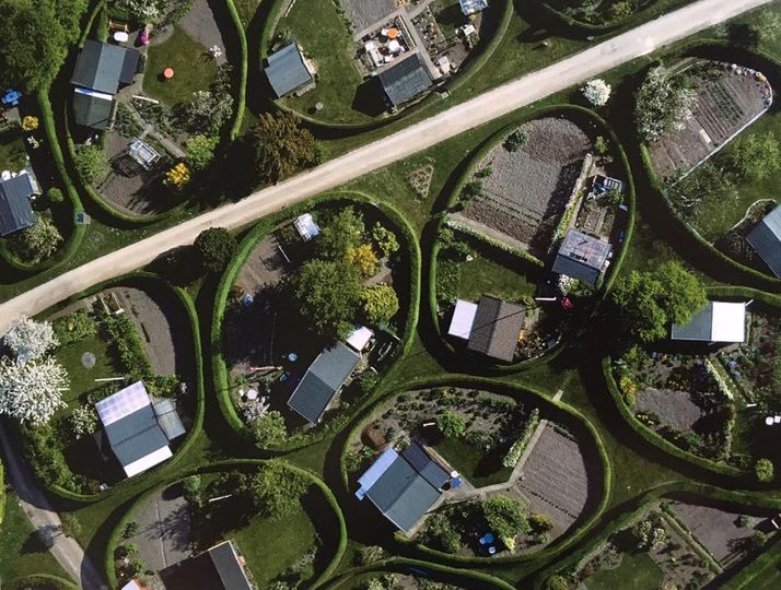 Pravljični ovalni vrtovi v predmestju Kopenhagna