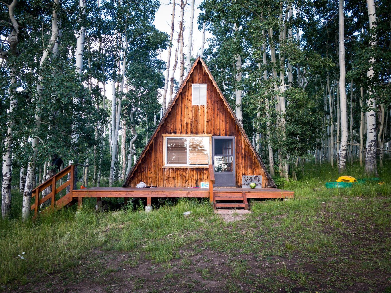 Inspiracija: 6 prekrasnih A-frame hišk na drugi strani Atlantika