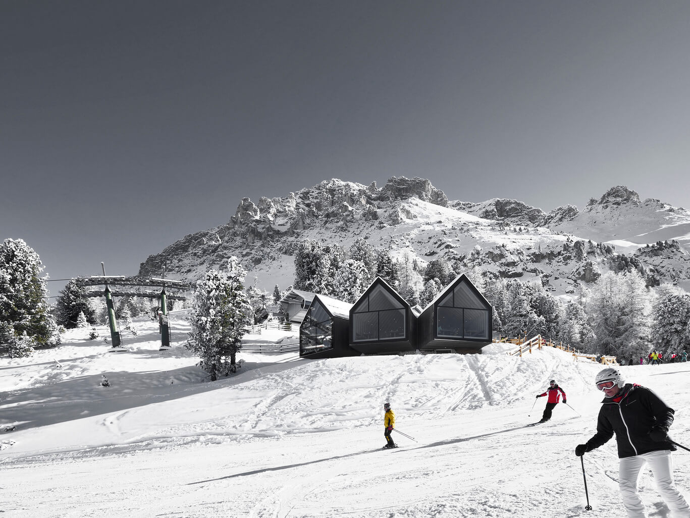 Sodobna gorska koča v osrčju Alp