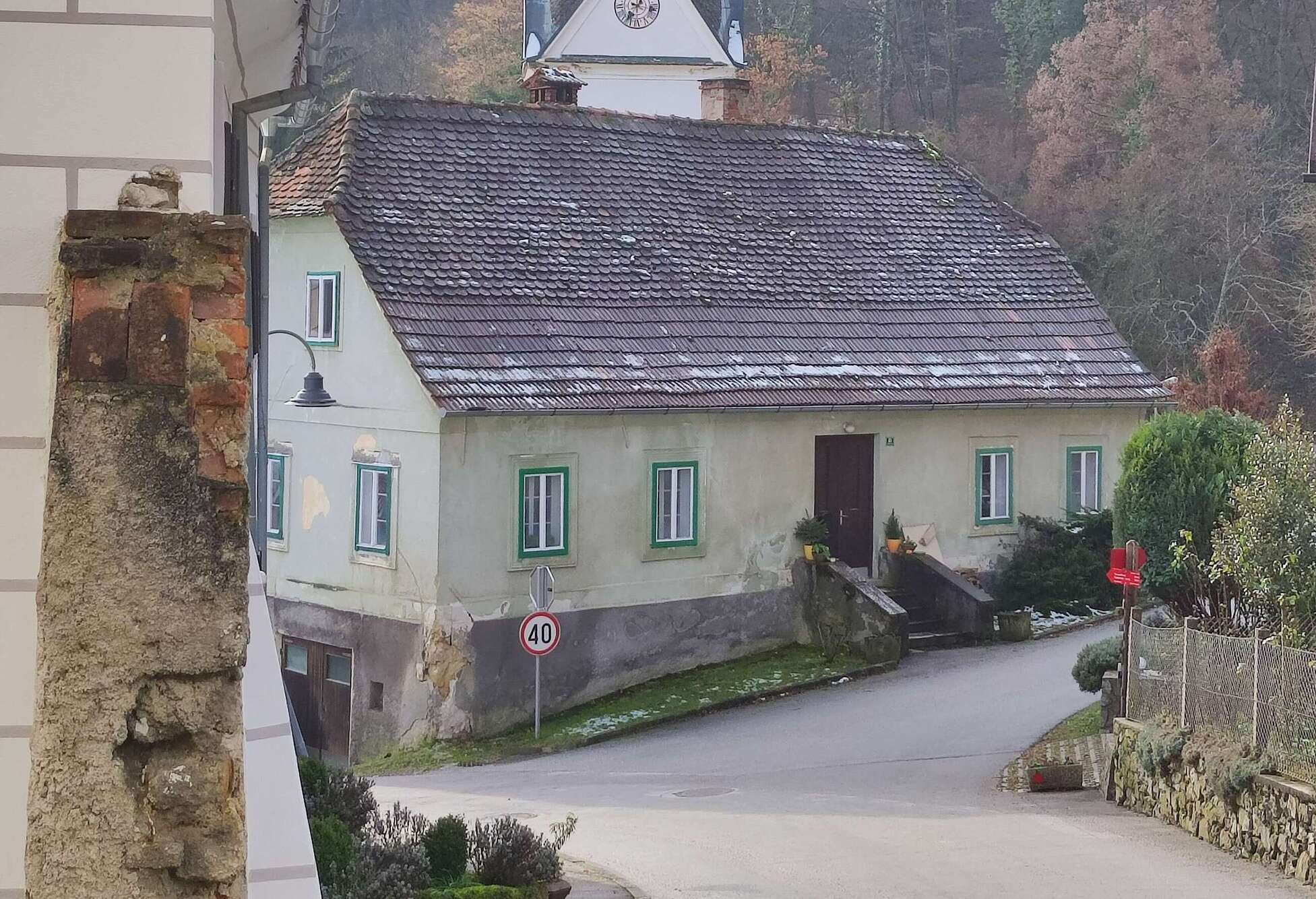 Zgodba para, ki je vdahnil življenje stoletni hiši v Podčetrtku